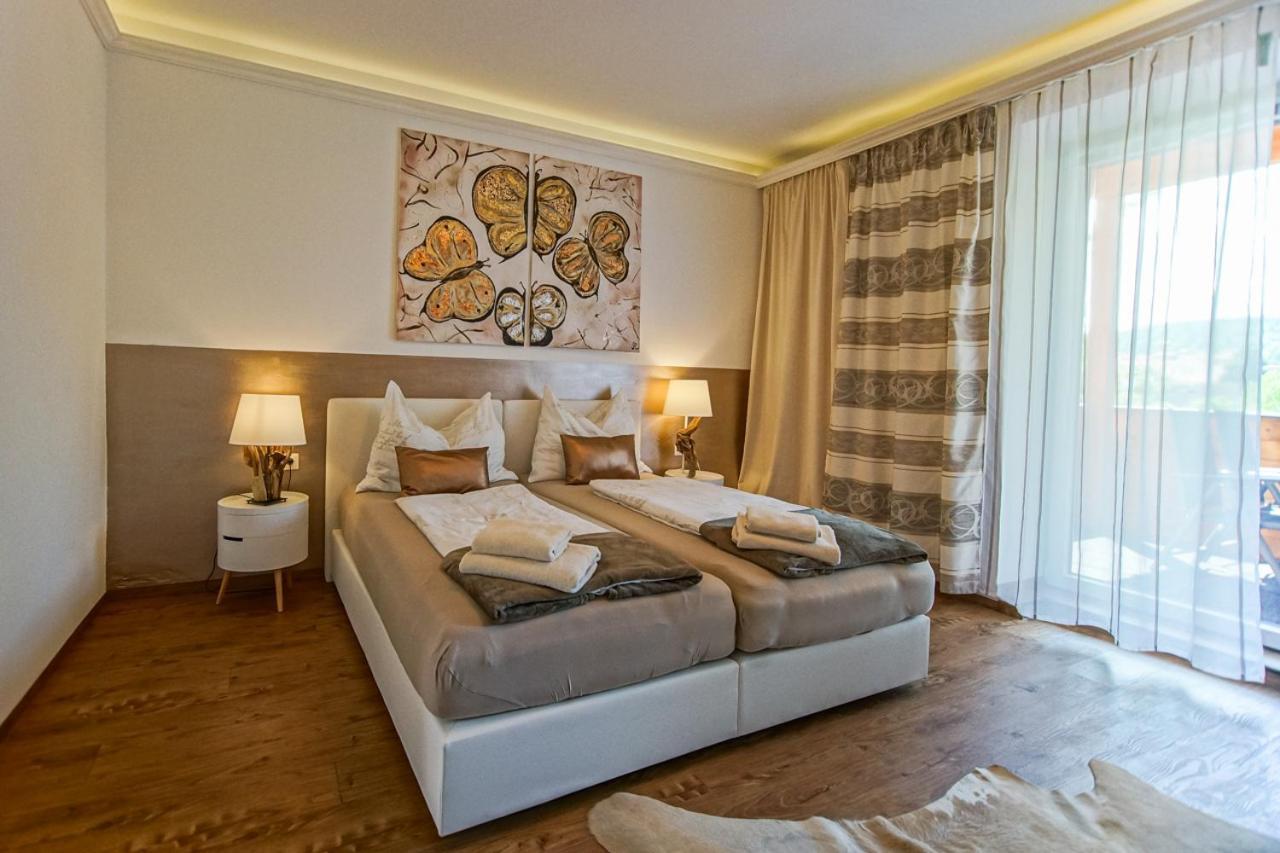 Auszeit Steiraland 7 Mit Ueberdachten Balkon Und Parkplatz Leoben  Exterior foto
